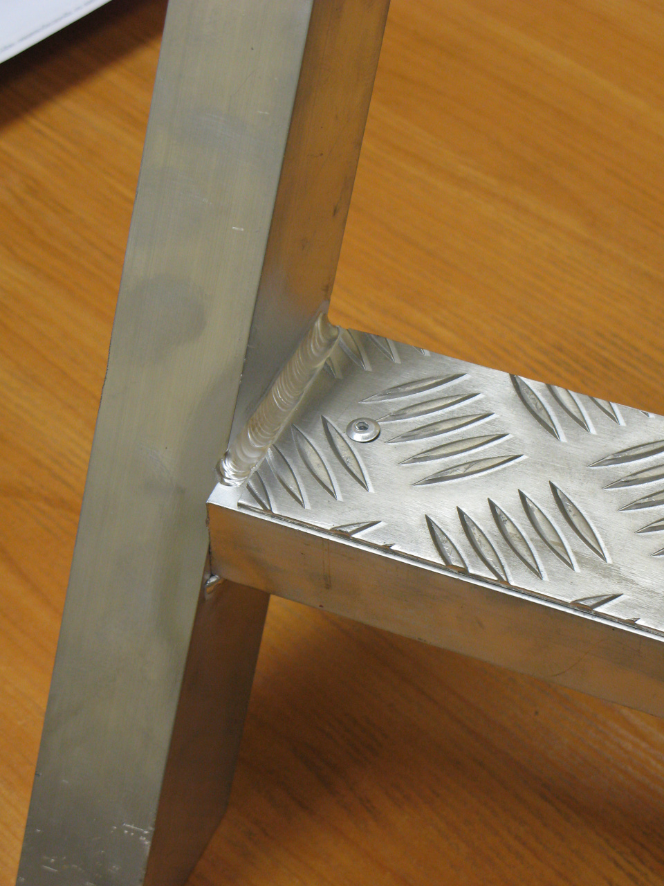 Лестница приставная с широкими ступенями ЛПШ-4,5 тип 1